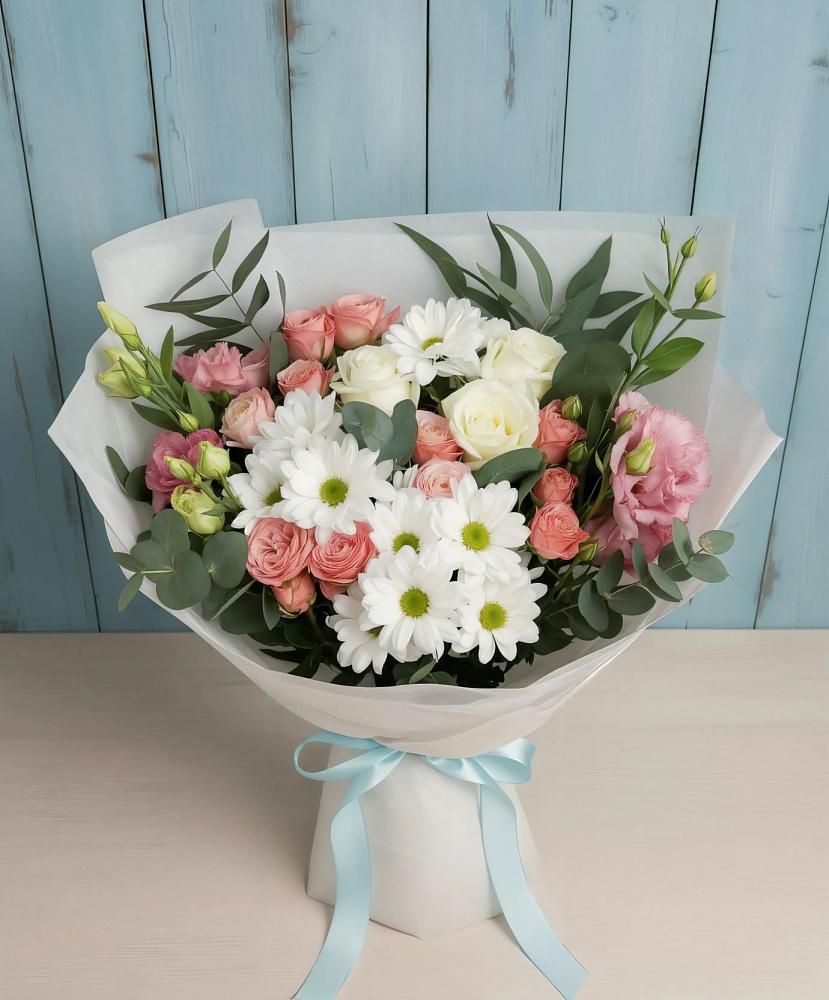 Букет цветов из: Розы, Лизиантусы и Хризантемы в Белой Калитве