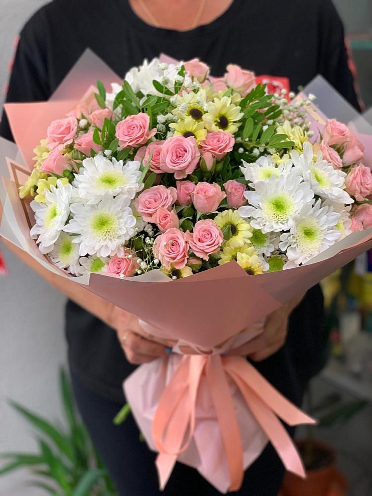 Букет цветов из: Розы и Хризантемы в Белой Калитве