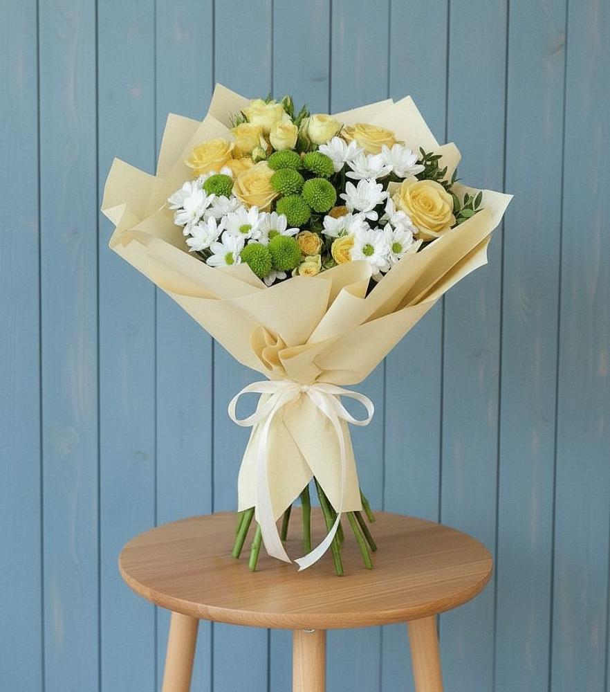 Букет цветов из: Хризантемы и Розы в Белой Калитве