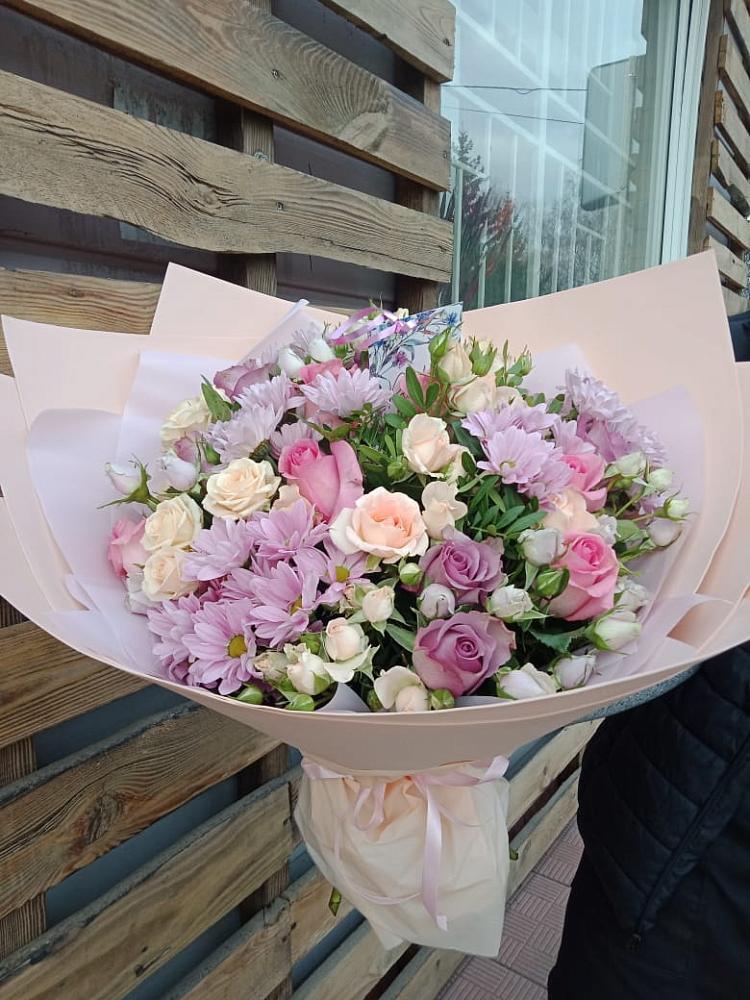 Букет цветов из: Розы и Хризантемы в Белой Калитве