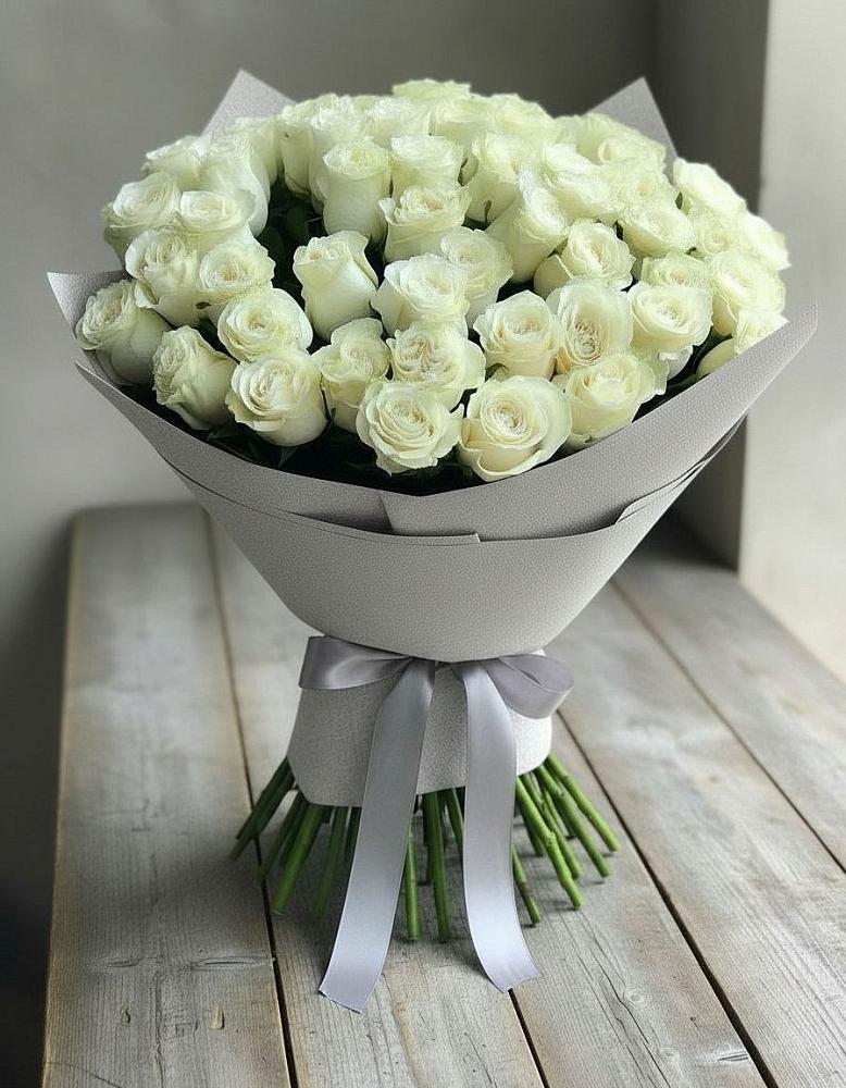 Букет 35 Белых роз в Белой Калитве