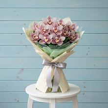 Букет цветов из:  Орхидеи и Розы в Белой Калитве