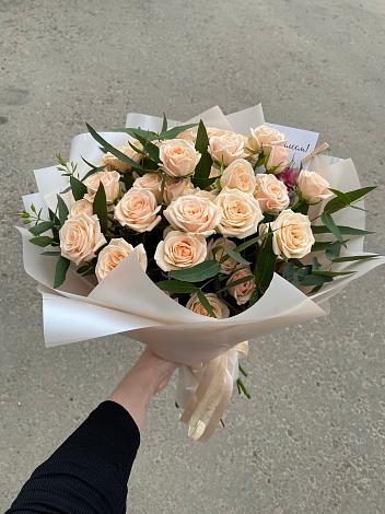 Букет Кремовые розы Латте в Белой Калитве
