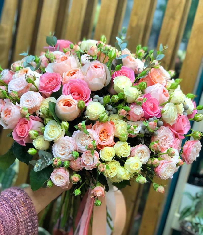 Букет цветов из: Розы в Белой Калитве