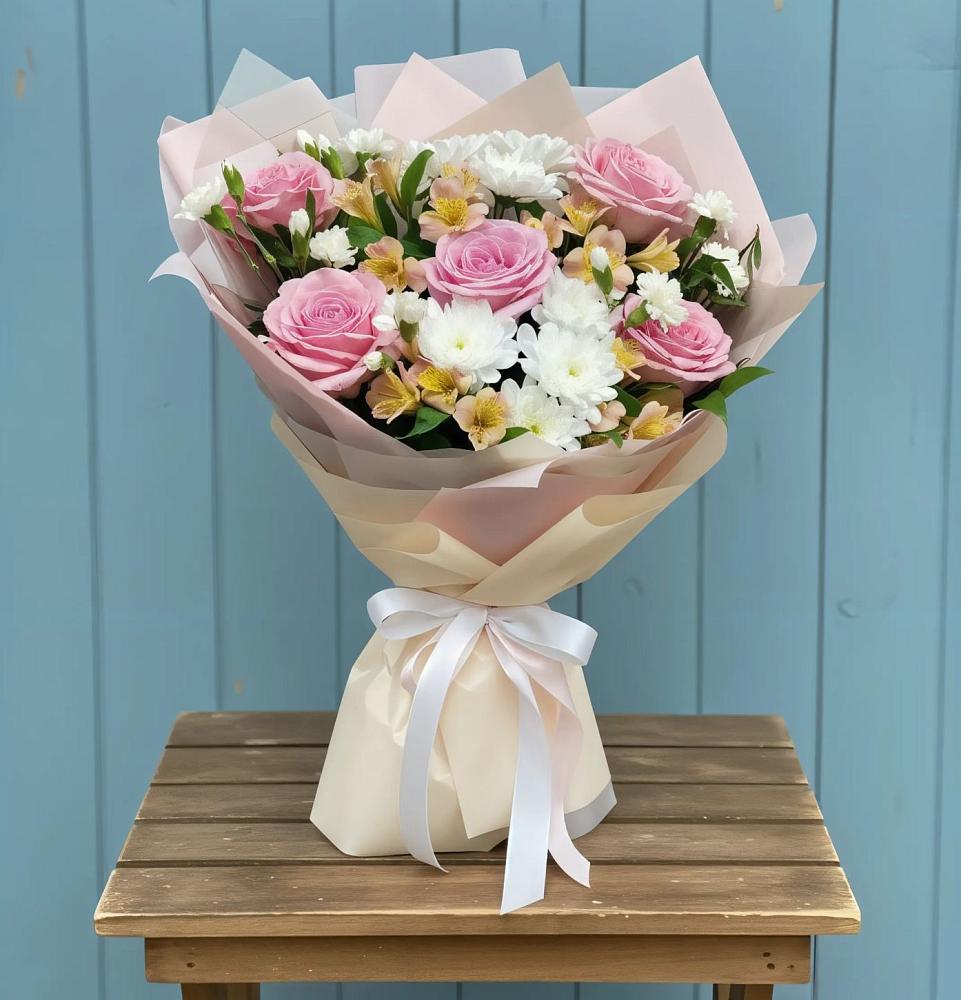 Букет цветов из: Гвоздики, Орхидеи и Розы в Белой Калитве