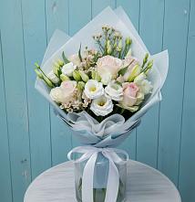 Букет цветов из:  Розы и Лизиантусы в Белой Калитве