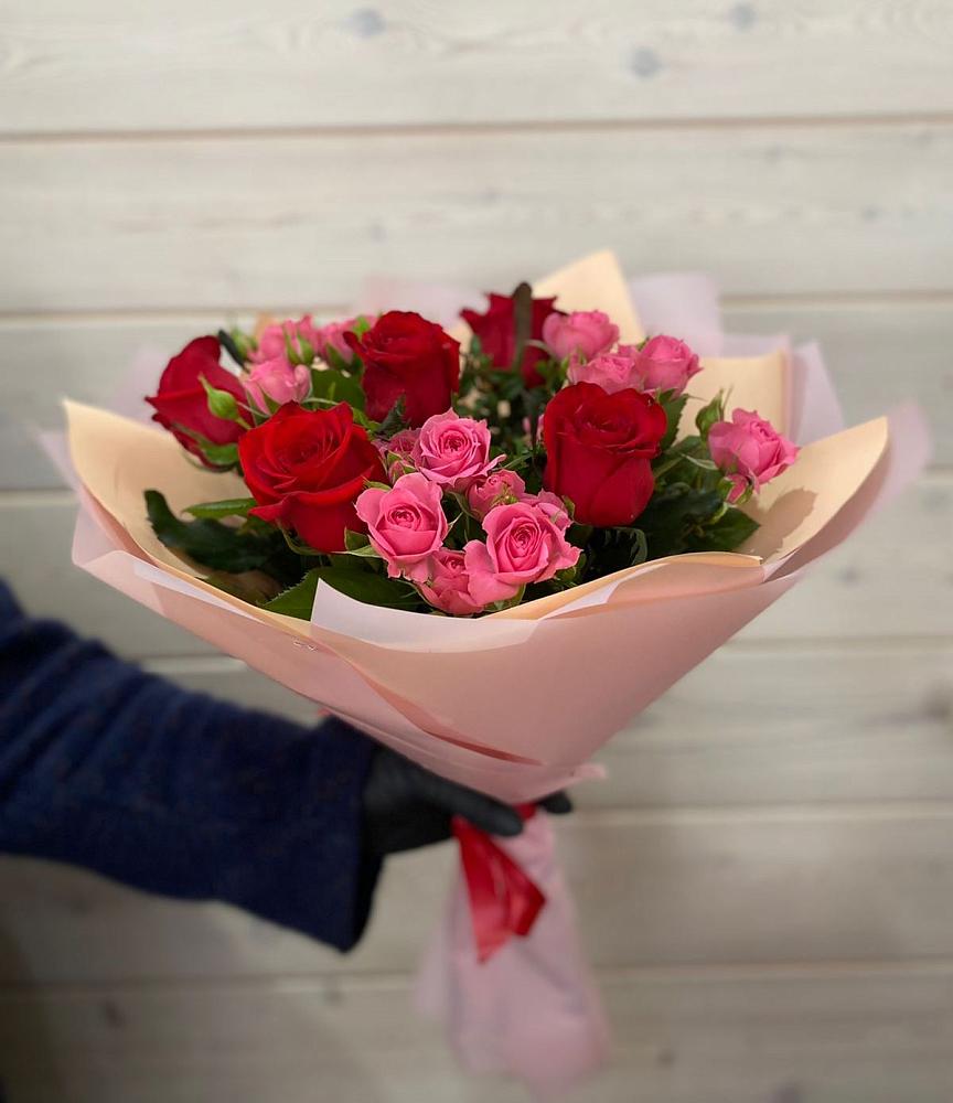 Букет цветов из: Розы в Белой Калитве