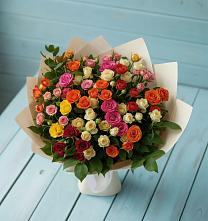 Букет Микс из разноцветных кустовых роз в Белой Калитве